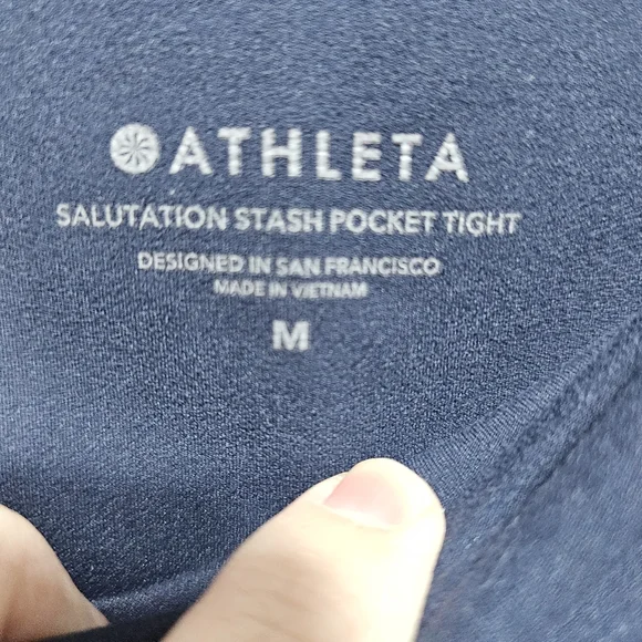 Athleta Women's Salutation Stash Pocket Tight 19" Inseam Navy Blue Size Medium. - Picture 5 of 10